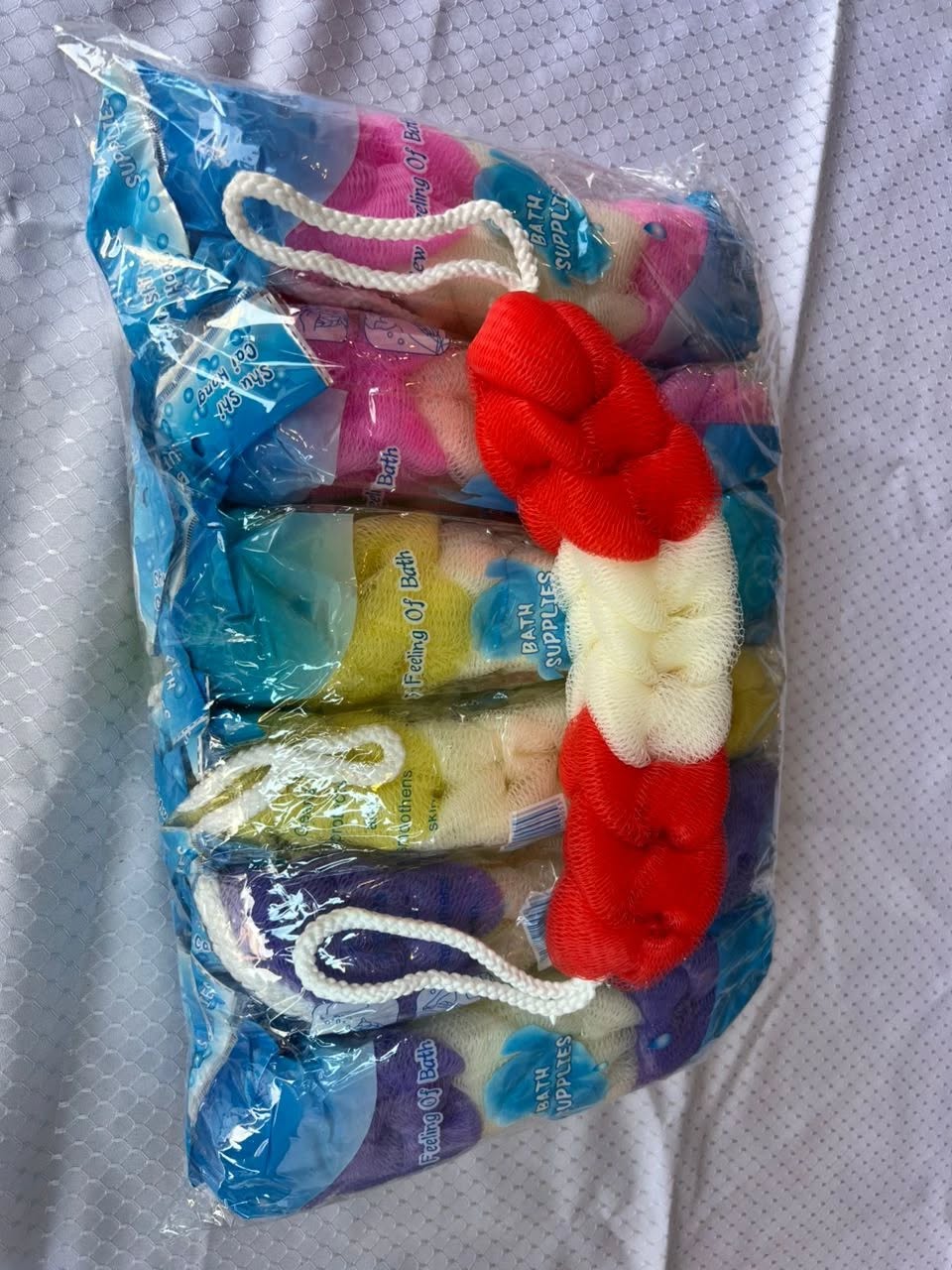 ليف استحمام طويل مجدول